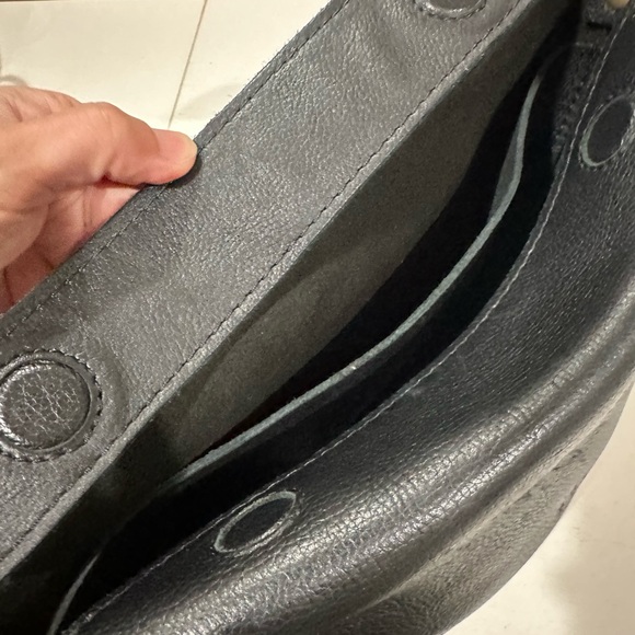 PLG Black Medium Koala Sling Bag - Picture 5 of 12